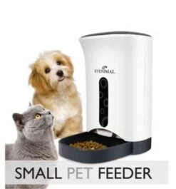 Eyenimal Small Pet Feeder -Boutique Trixie eyenimal small pet feeder2