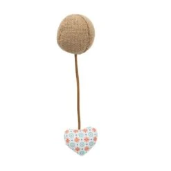 Trixie Jouet Balle Coeur En Jute à L'herbe à Chat -Boutique Trixie trixie jouet balle coeur en jute a l herbe a chat